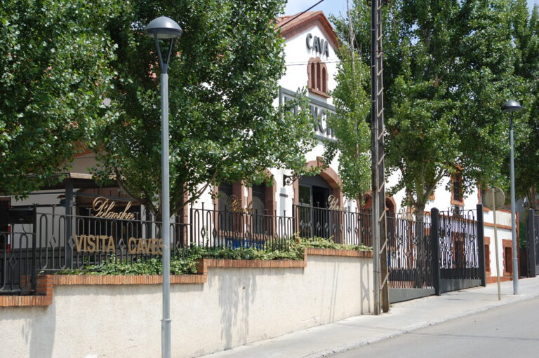 2013 09 29 464 768x511